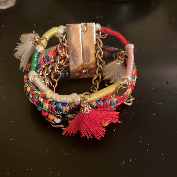 Colorful bangle threaded bracelet - Picture 5 of 6